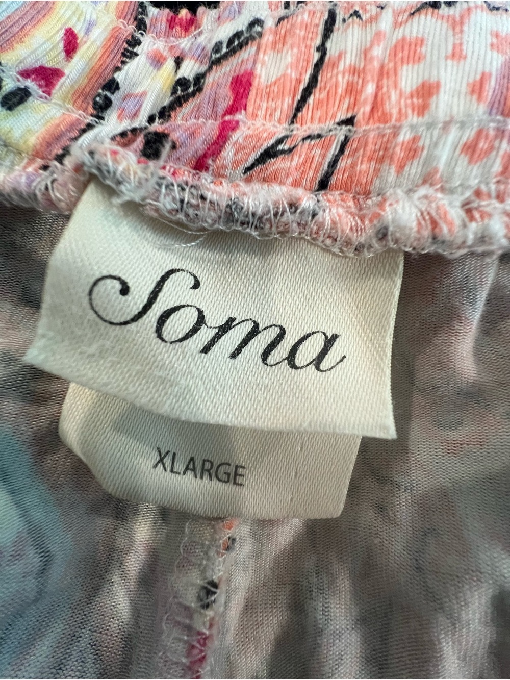 2 Pc PJ Set🍑SOMA Peach Paisley Sleep Pants & Black V-Neck Top - Picture 3 of 12